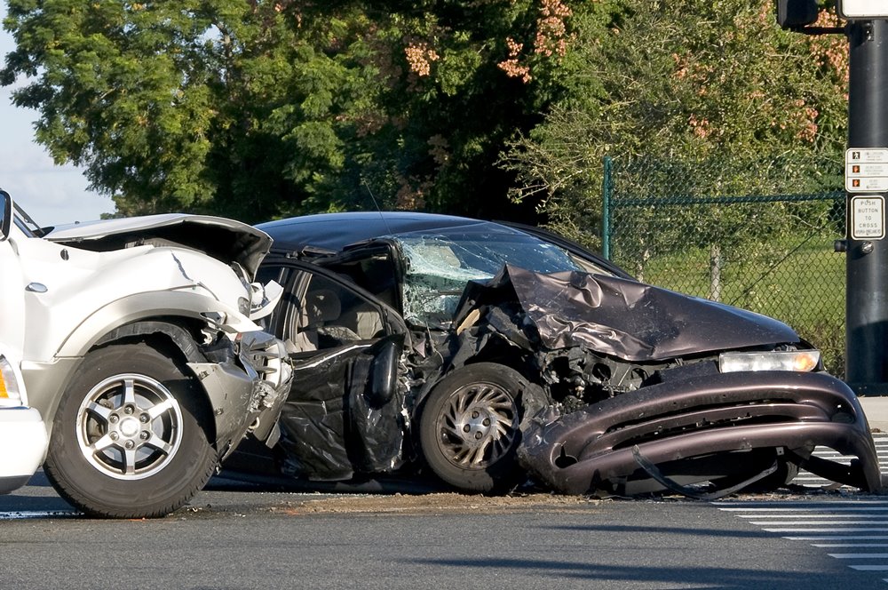 Two Hurt in Crash With Confinement at Hwy 19 and Hwy 917 in Nichols, SC